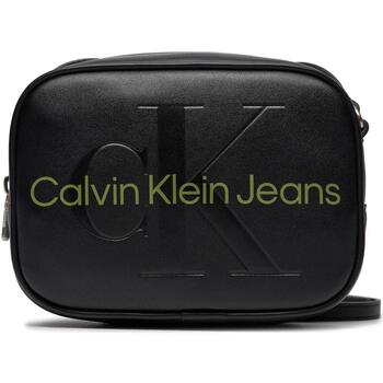 Sacs Femme Sacs Calvin Klein Jeans SCULPTED CAMERA 18 MONO K60K610275 Vert