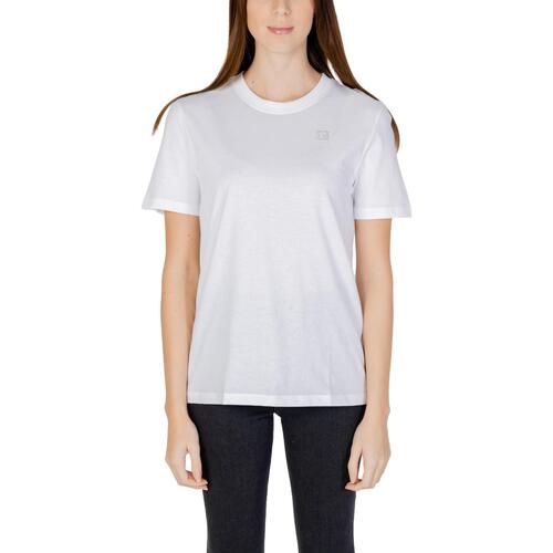 Vêtements Femme T-shirts manches courtes Calvin Klein Jeans EMBRO BADGE J20J223226 Blanc
