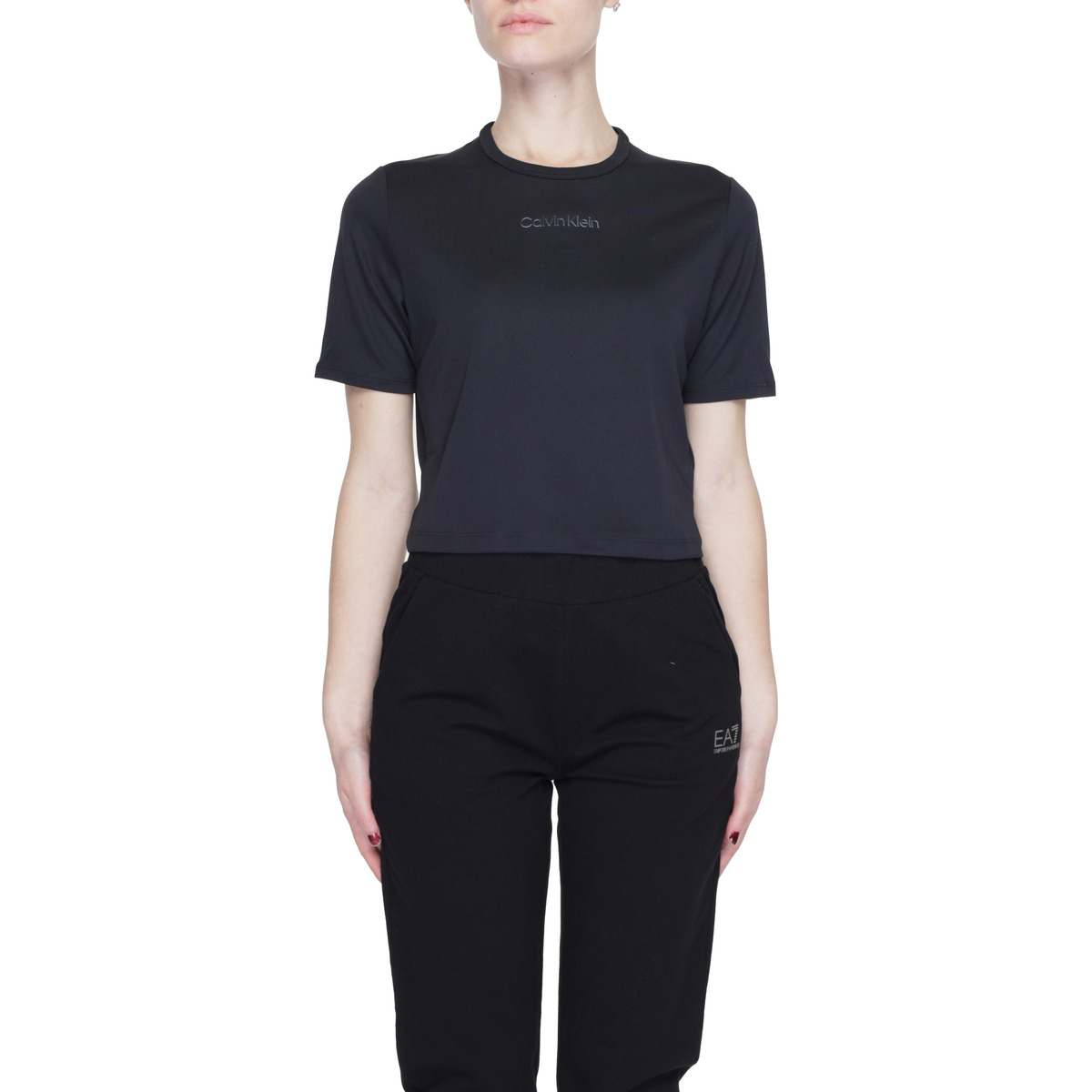 Vêtements Femme T-shirts manches courtes Calvin Klein Sport WO - SS Crop 00GWS4K204 Noir