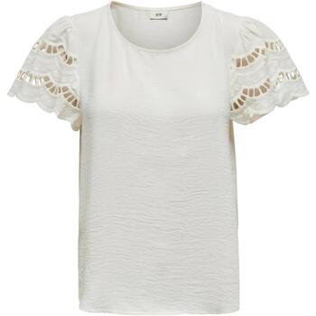 Vêtements Femme T-shirts manches courtes Jacqueline De Yong Jdyhannah S/S Lace Wvn 15312609 Blanc