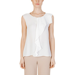 Vêtements Femme Tops / Blouses Alviero Martini D 0936 NP7C Blanc