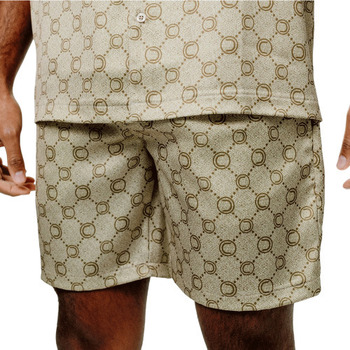 Vêtements Homme Shorts camouflage-print / Bermudas Chabrand Short homme  camel  60611 121 - XS Marron