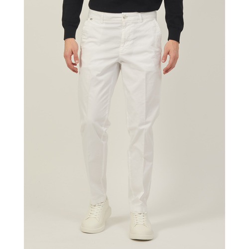 Vêtements Homme Chinos / Carrots BOSS Pantalon chino  pour homme en gabardine Blanc