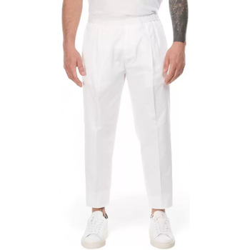 Outfit Pantalon de jogging blanc Blanc