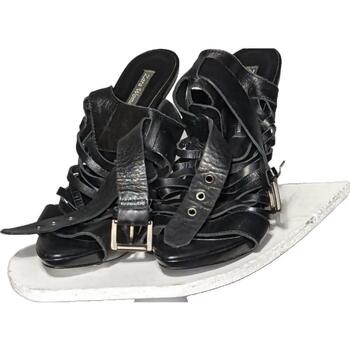 Chaussures Femme Escarpins Zara paire d'escarpins  41 Noir Noir