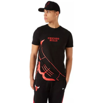 Vêtements Homme T-shirts manches courtes New-Era NBA ENLARGED LOGO CHIBUL Noir