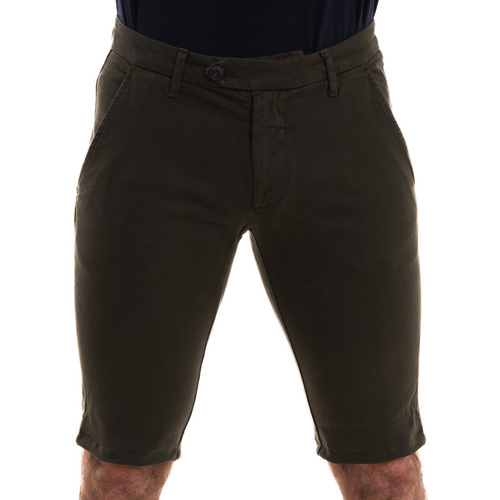 Vêtements Homme Shorts / Bermudas Roy Rogers RRU087C9250112 Vert