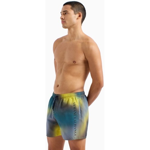 Vêtements Homme Shorts / Bermudas EAX 9530604R641 Multicolore