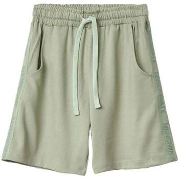 Vêtements Femme Shorts / Bermudas Hinnominate  Vert