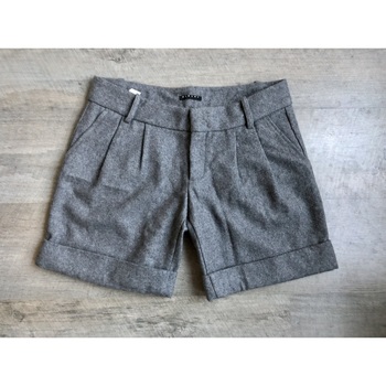 Vêtements Femme Shorts / Bermudas Sisley Short laine mélangée gris Sisley Gris