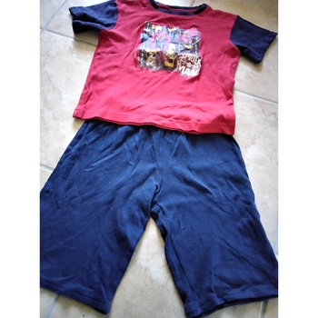 Vêtements Garçon Pyjamas / Chemises de nuit Marvel Ensemble Pyjacourt spiderman Multicolore