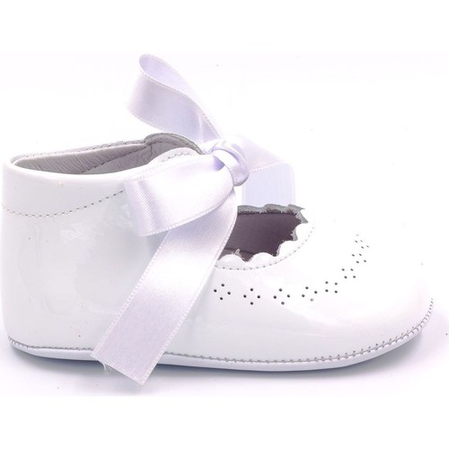 Boni & Sidonie Boni Clémence - chausson bébé fille en cuir Blanche -  Chaussures Chaussons-bebes Enfant 49,90 €