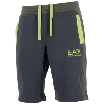 Vêtements Homme Shorts / Bermudas Ea7 Emporio nero Armani Short Gris