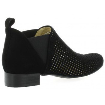 Stuart Weitzman pearl-embellished ankle boots Black