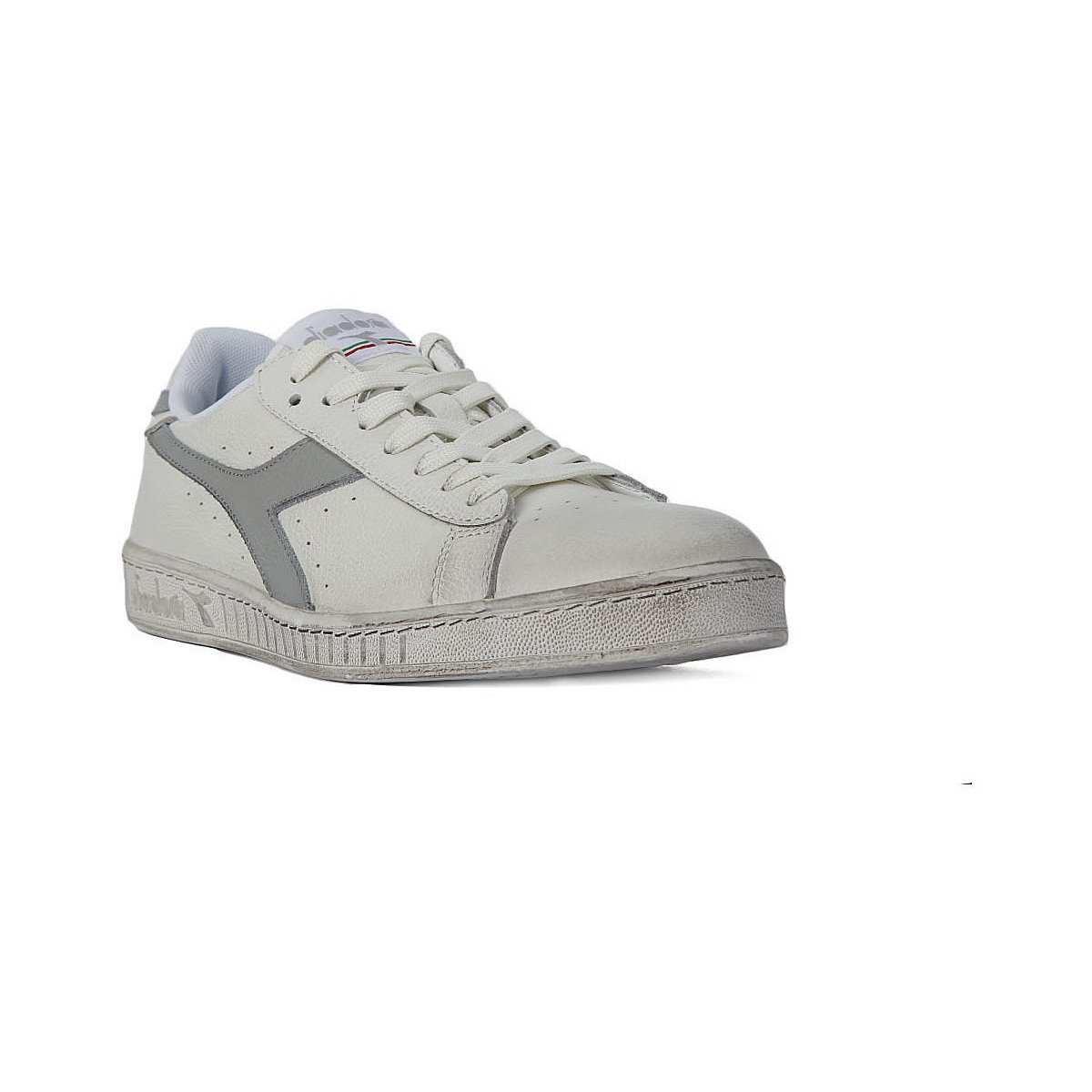Chaussures Baskets mode Diadora GAME LOW WAXED Gris