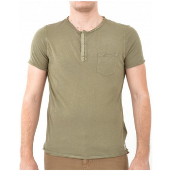 Vêtements Homme Polos manches courtes Guess T-Shirt Homme M51P05 Kaki Vert