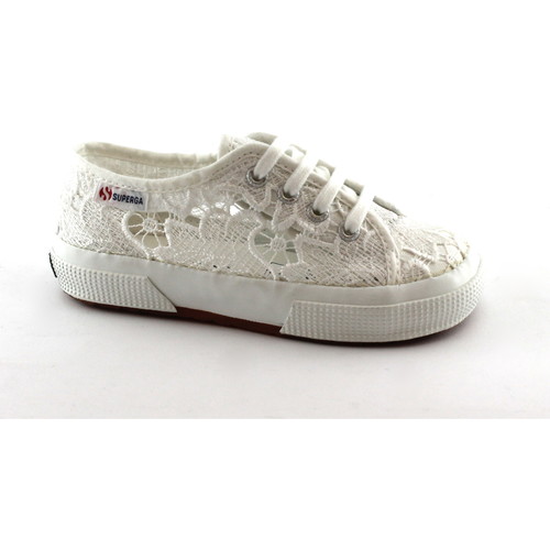 Chaussures Enfant Baskets basses Superga SUP-CCC-8YB0-901 Blanc