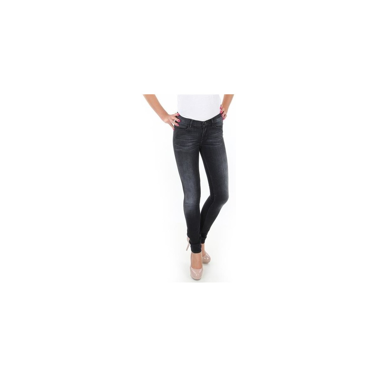 Vêtements Femme Jeans skinny Wrangler Jaclyn W26DLI53K Noir