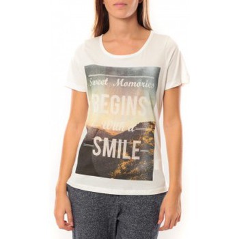 Vêtements Femme T-shirts manches courtes Vero Moda Grafic girl s/s Top Box it 10101116 Blanc Blanc